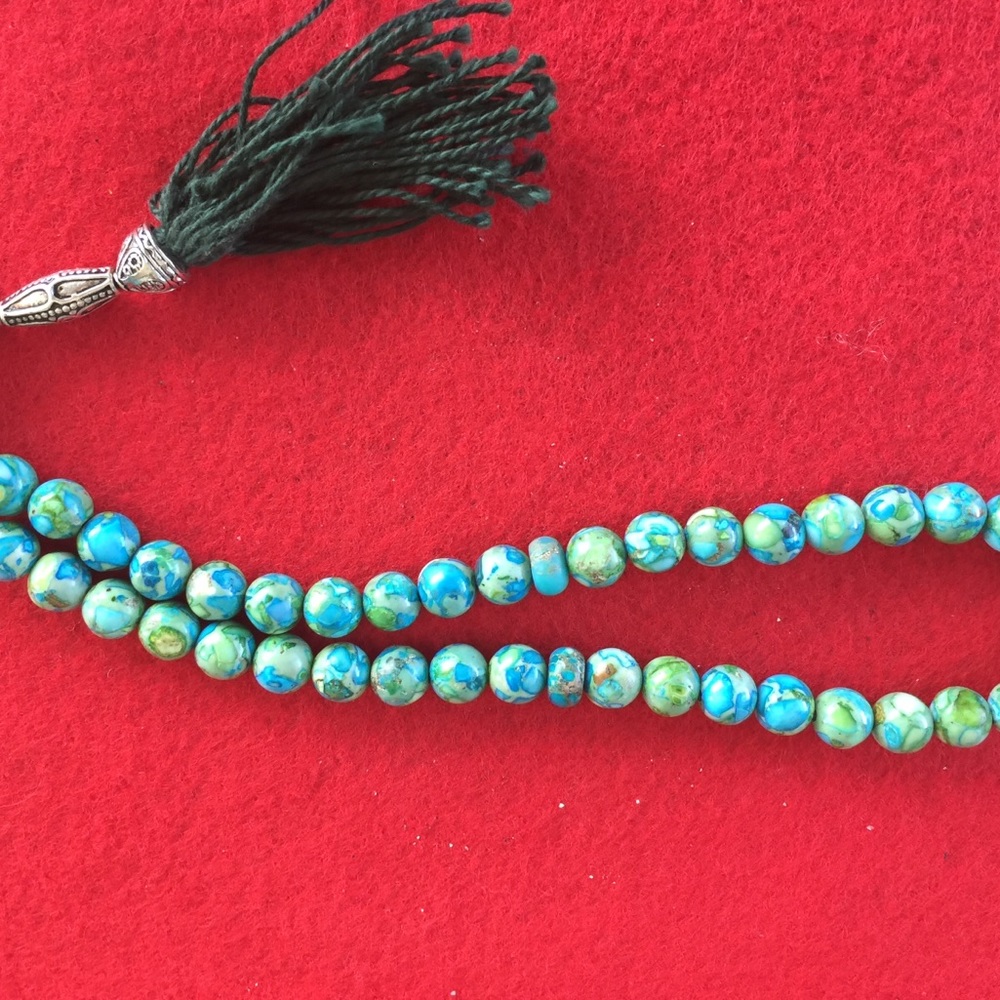 Turquoise beads